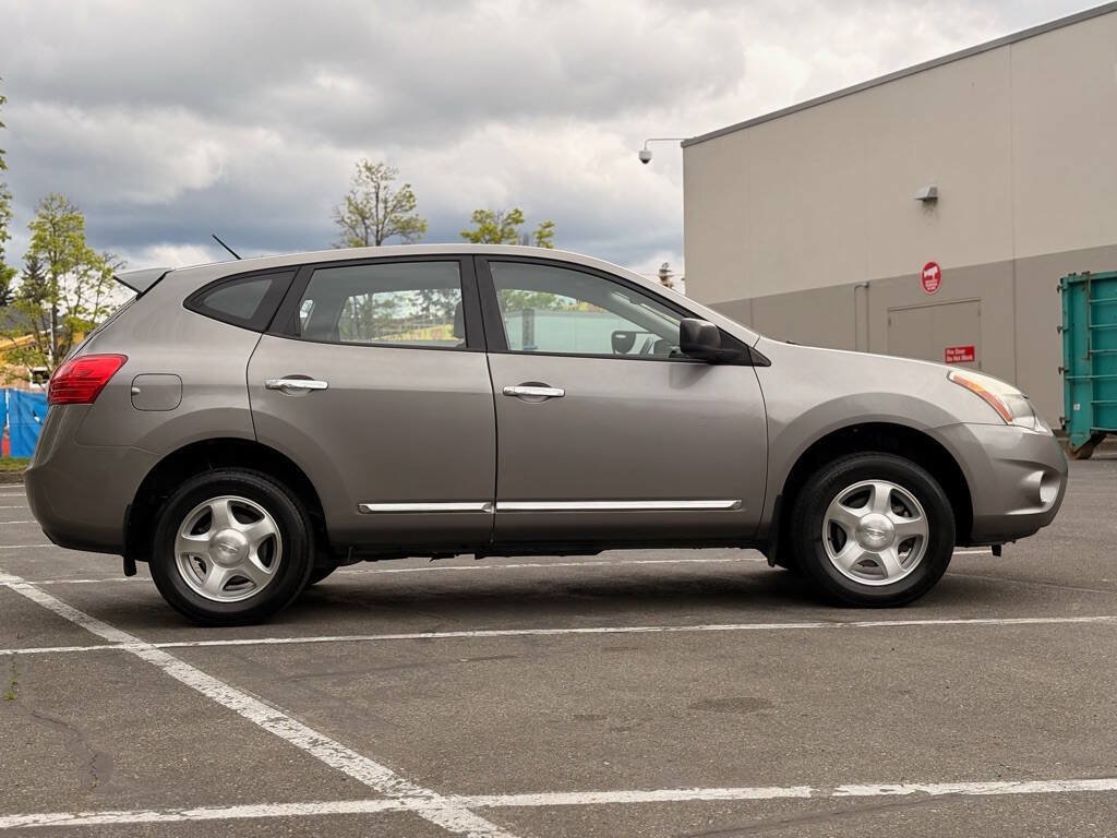 Used 2011 Nissan Rogue S AWD/4WD image 5