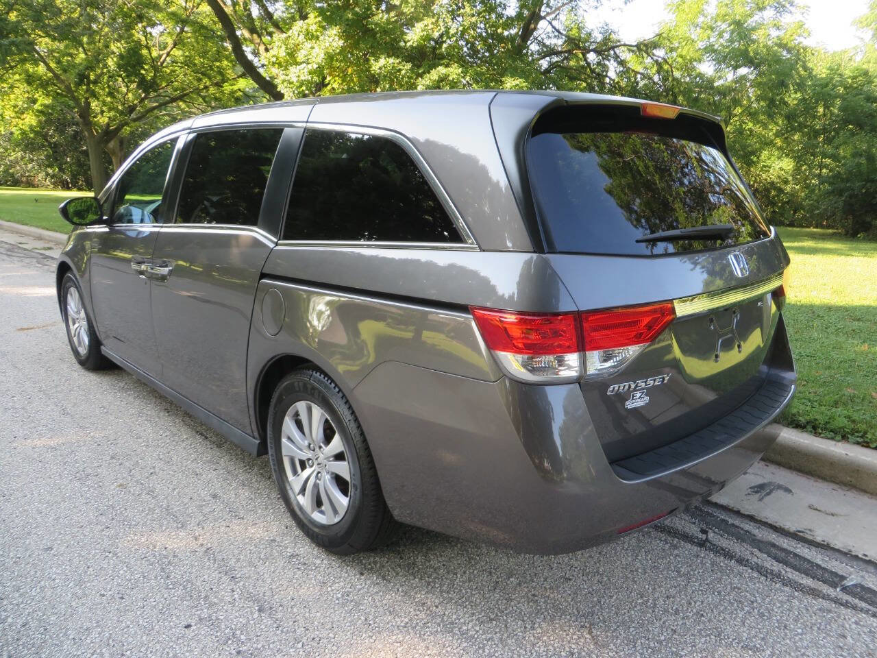 Used 2014 Honda Odyssey EX image 3