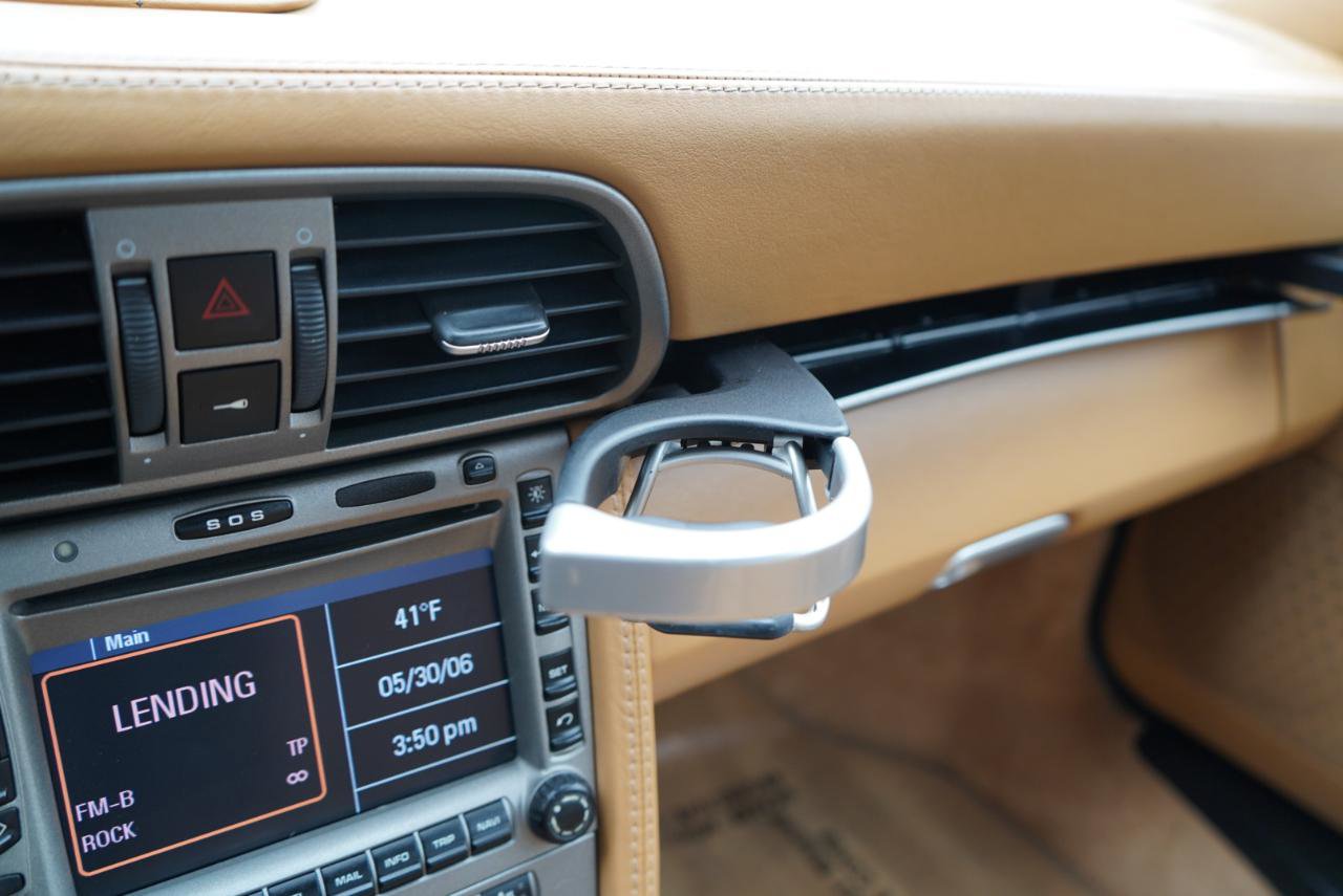 Used 2005 Porsche 911 Carrera image 56