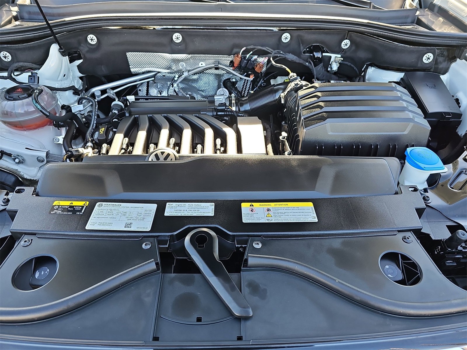 Used 2023 Volkswagen Atlas SE w/ Panoramic Sunroof Package image 34