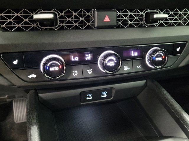 Certified 2025 Honda Accord SE image 30