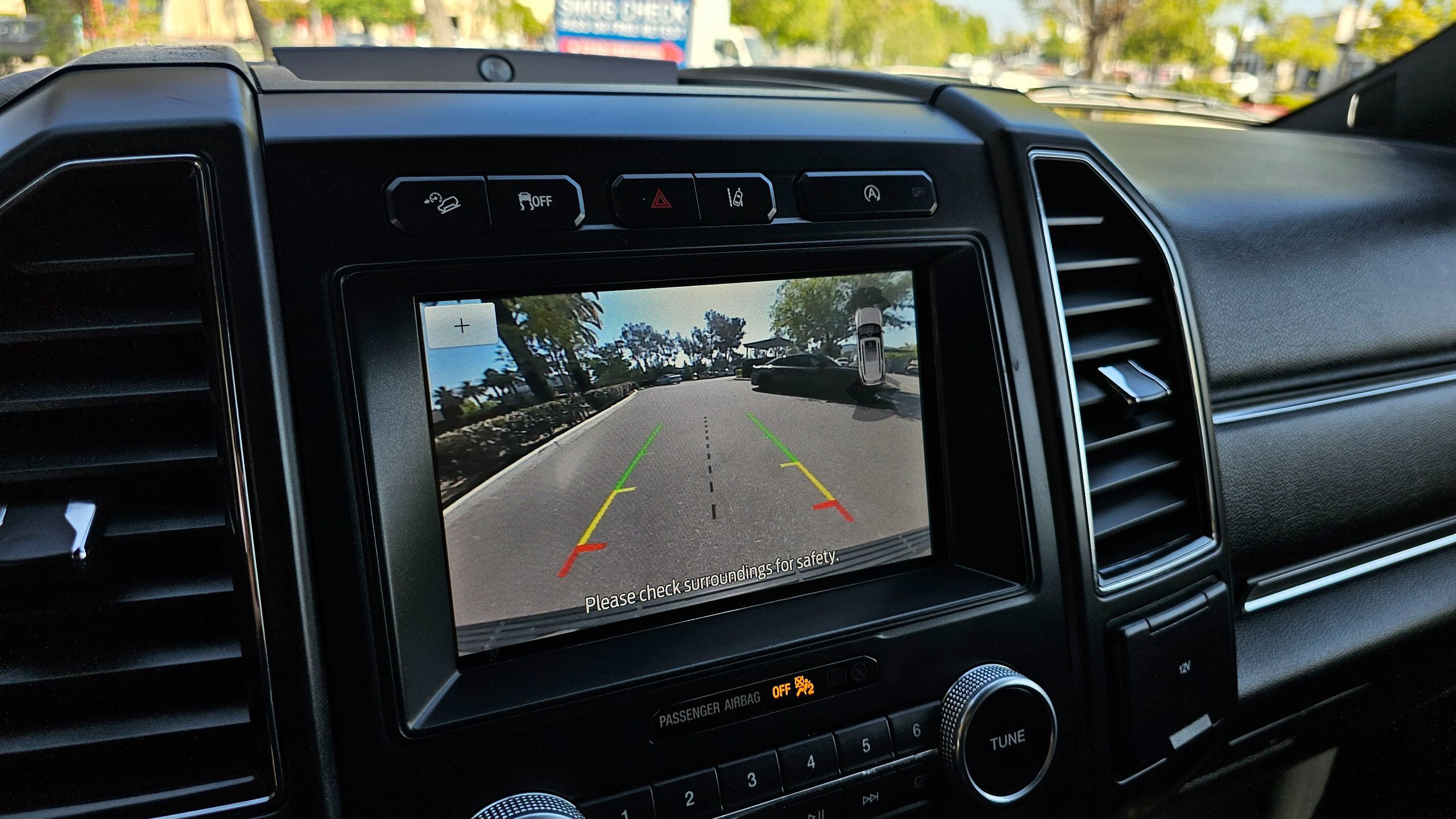 Used 2021 Ford Expedition Limited image 35