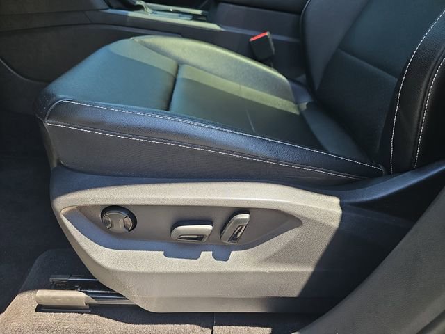 Used 2023 Volkswagen Atlas SE w/ Panoramic Sunroof Package FWD image 18