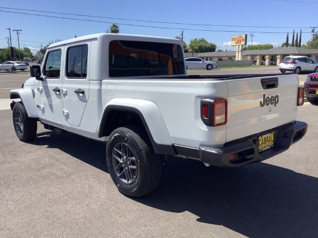 New 2026 Jeep Gladiator Sport AWD/4WD image 20