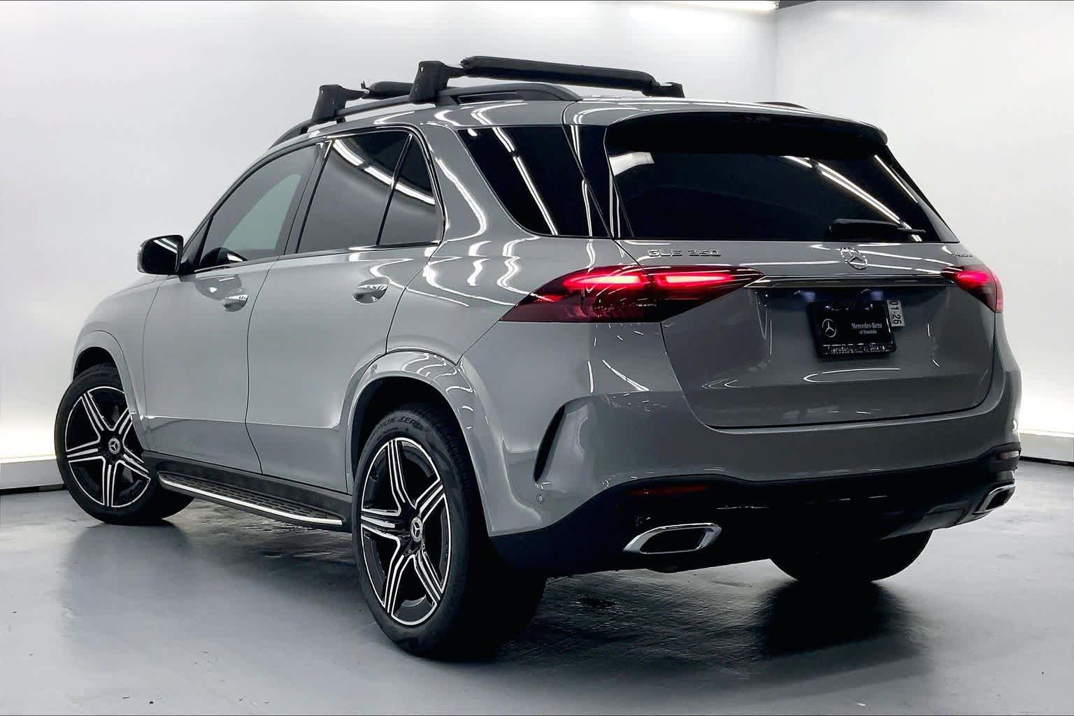 Certified 2024 Mercedes-Benz GLE 350 4MATIC image 3