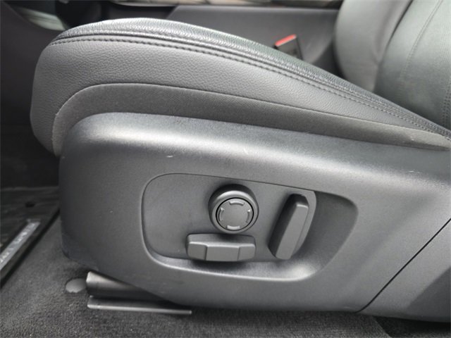 Certified 2023 Land Rover Range Rover Evoque R-Dynamic SE image 29