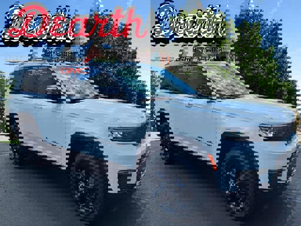 New 2025 Jeep Grand Cherokee L Limited w/ Black Appearance Package