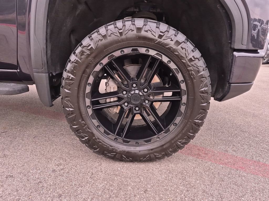 Used 2022 GMC Sierra 1500 AT4 w/ AT4 Premium Package AWD/4WD image 14