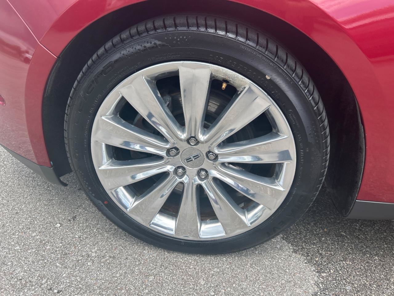 Used 2013 Lincoln MKS AWD image 11