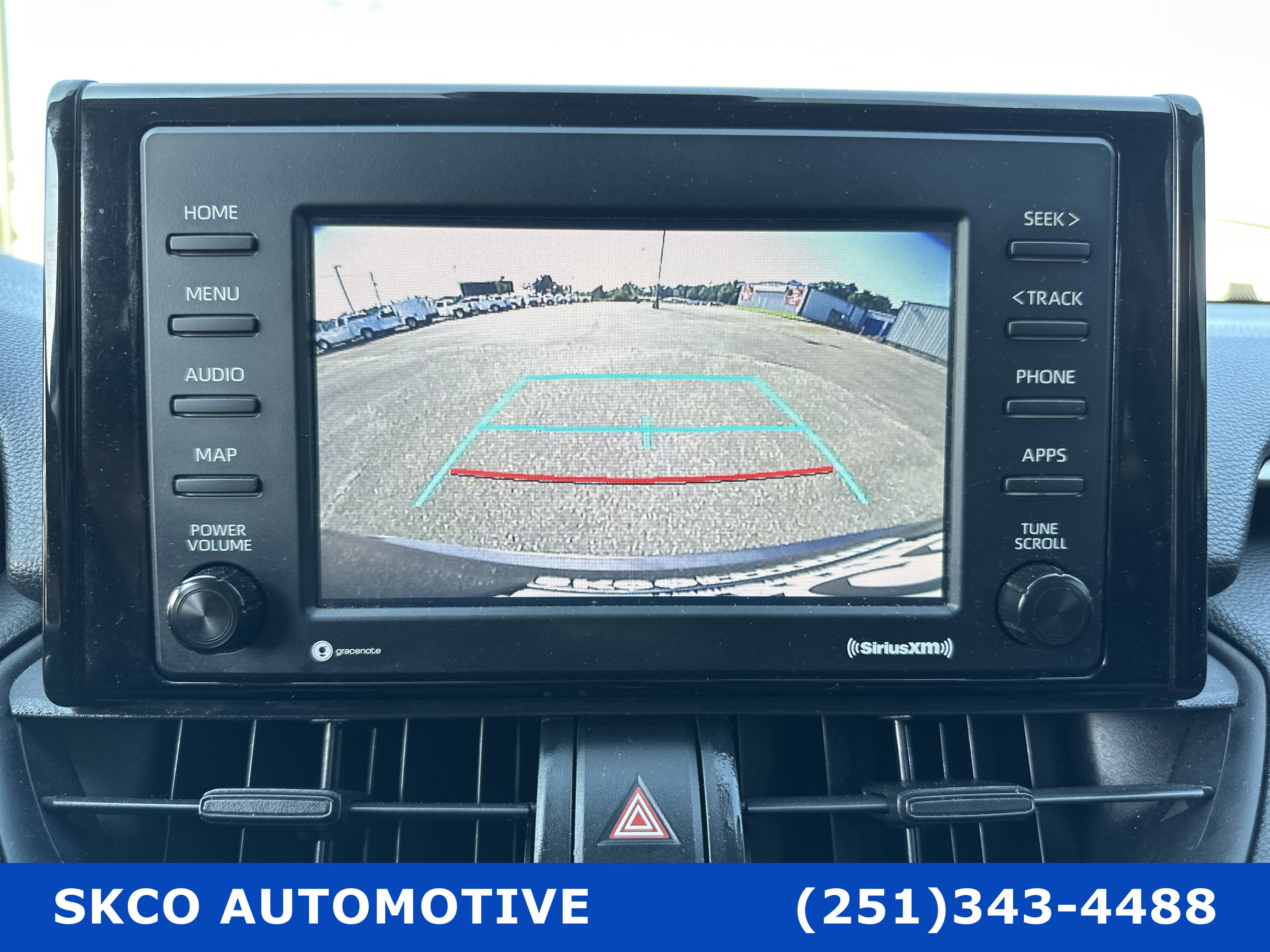 Used 2021 Toyota RAV4 XLE Premium FWD image 16