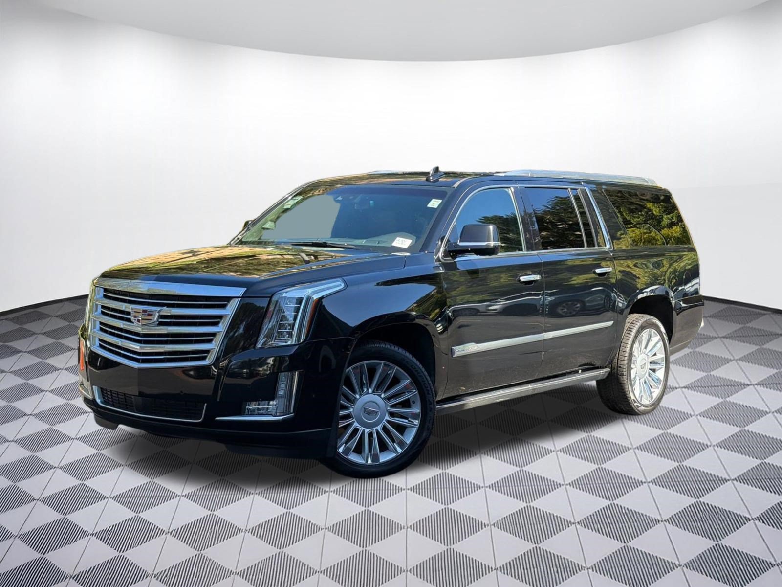 Used 2019 Cadillac Escalade ESV Platinum AWD/4WD image 1