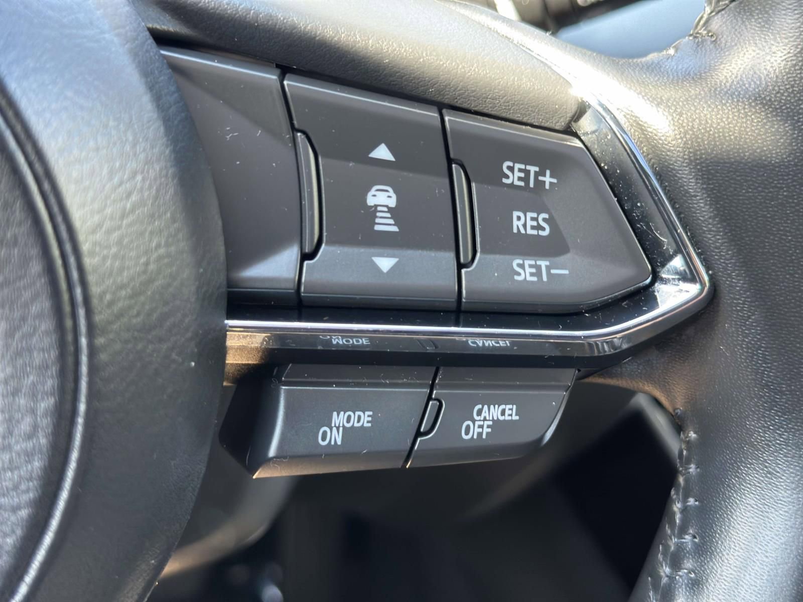 Used 2023 MAZDA CX-9 Touring AWD/4WD image 15