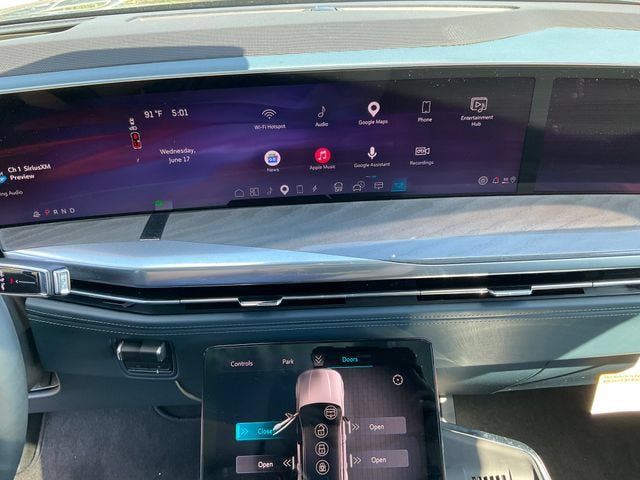 New 2025 Cadillac Escalade IQ Luxury 2 AWD/4WD image 10