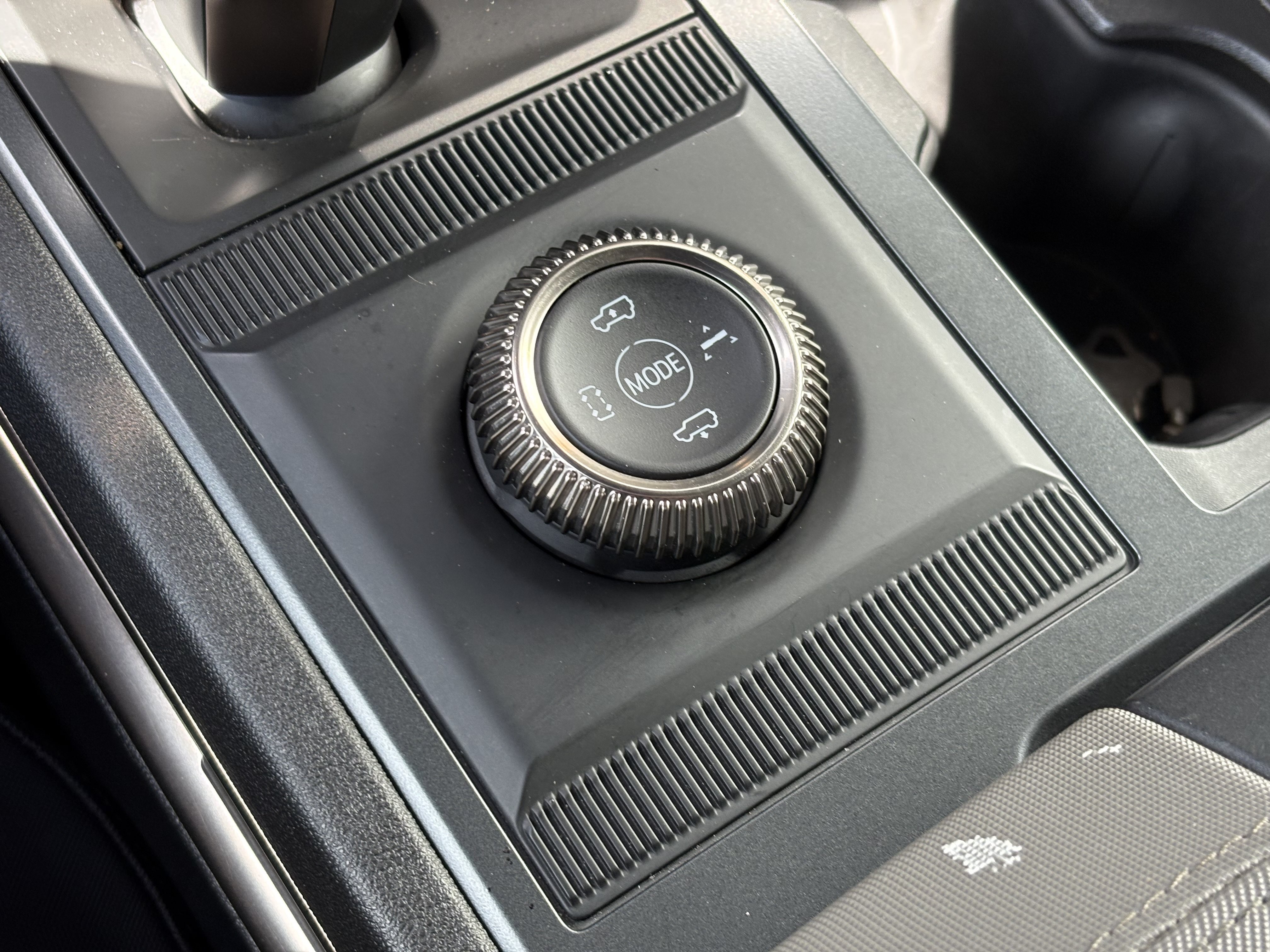 Used 2025 GMC Hummer EV 2X AWD/4WD image 26
