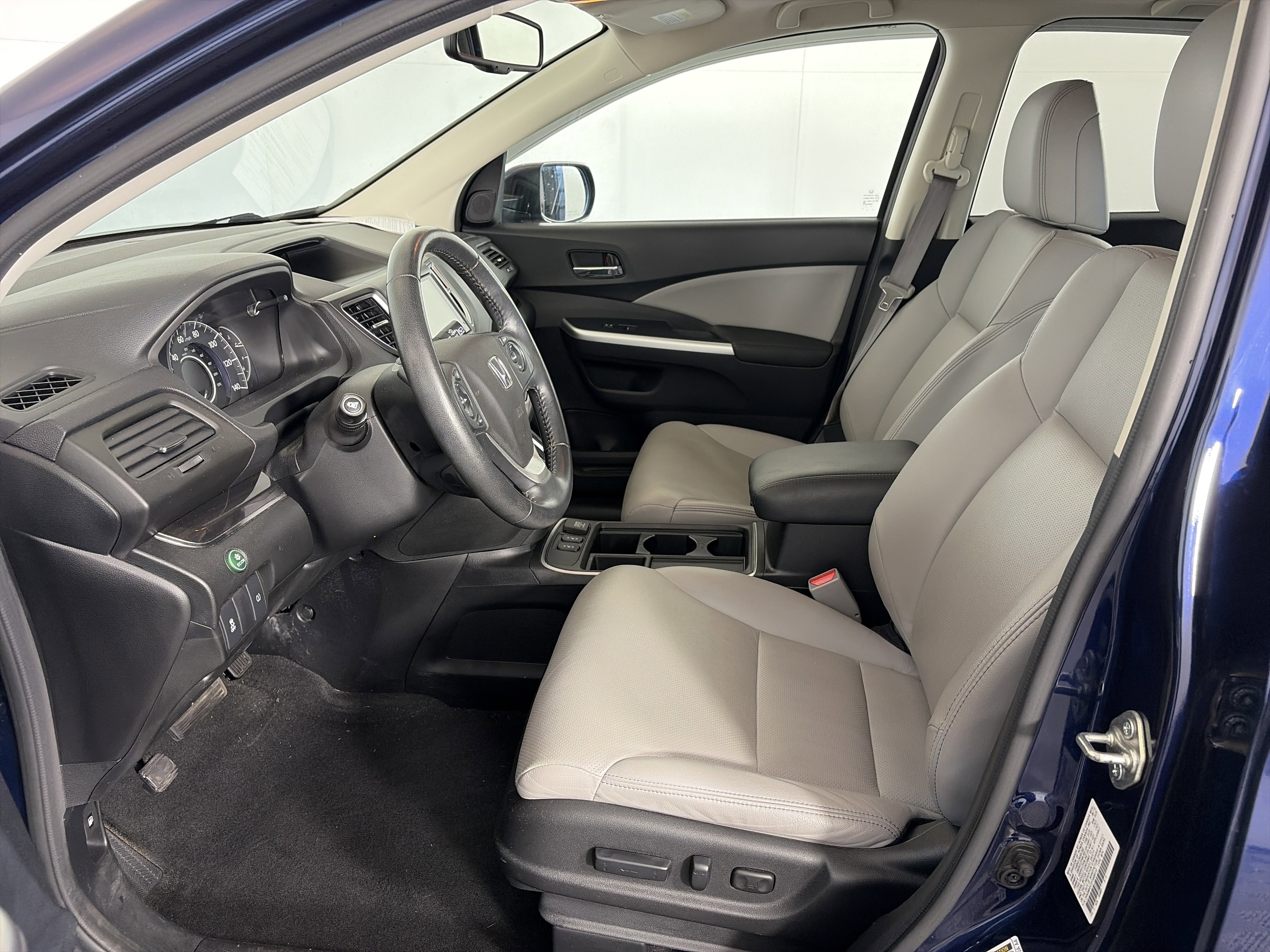 Used 2015 Honda CR-V EX-L image 6