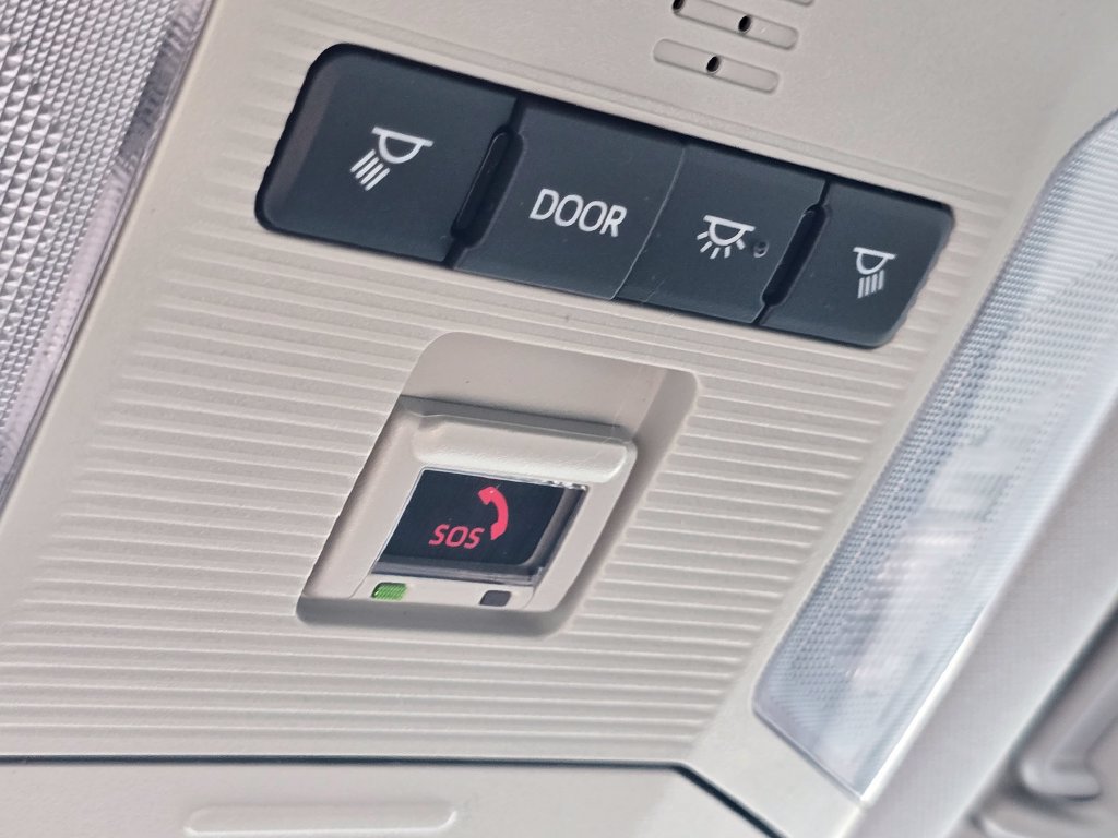 Certified 2025 Toyota RAV4 XLE AWD/4WD image 31
