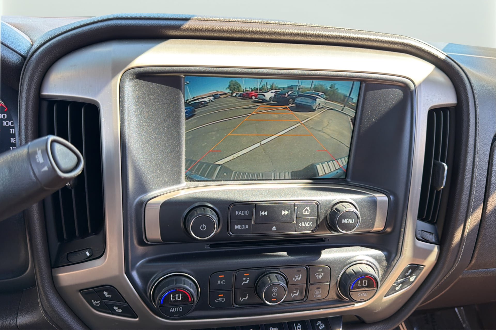 Used 2015 GMC Sierra 1500 Denali AWD/4WD image 25