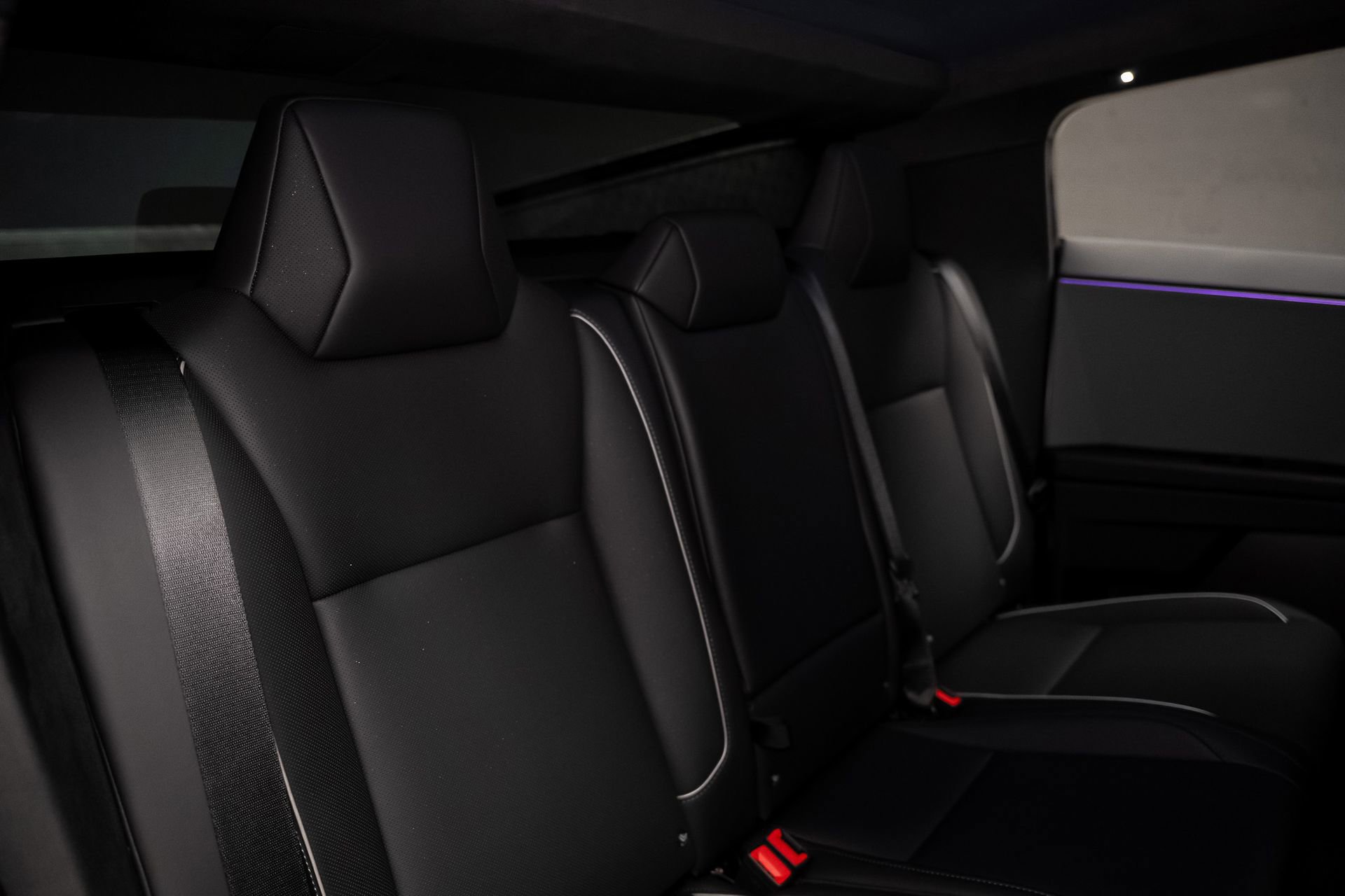 Used 2025 Tesla Cybertruck Cyberbeast AWD/4WD image 53