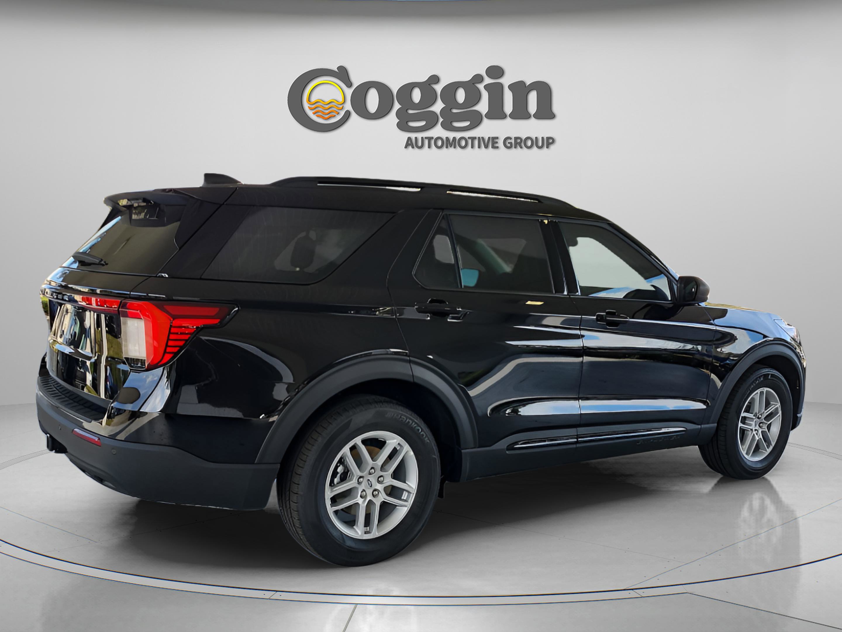 New 2026 Ford Explorer Active image 6