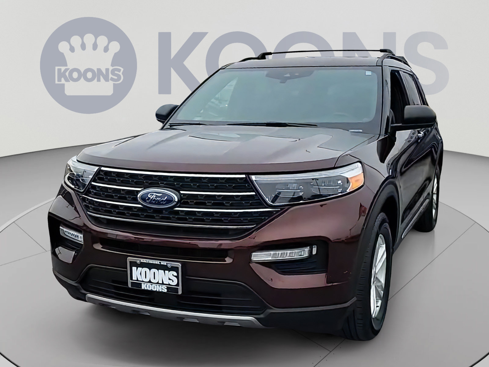 Used 2020 Ford Explorer XLT w/ Equipment Group 202A AWD/4WD image 5