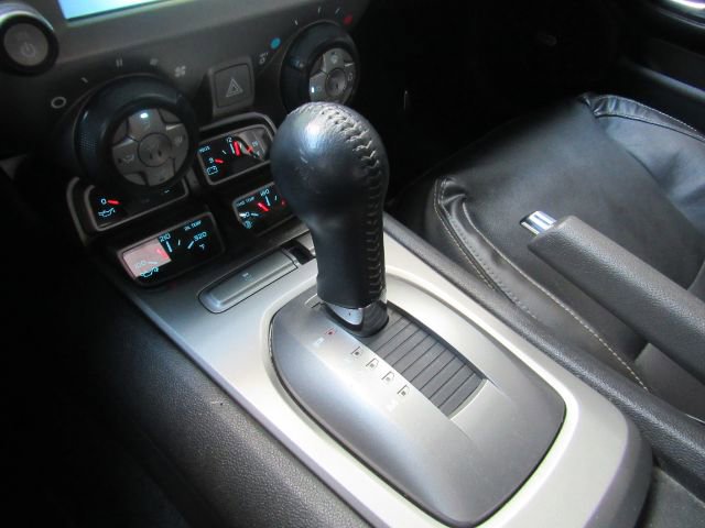Used 2014 Chevrolet Camaro SS image 38