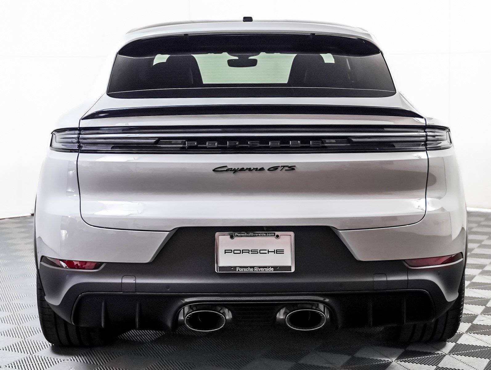 New 2026 Porsche Cayenne GTS image 11
