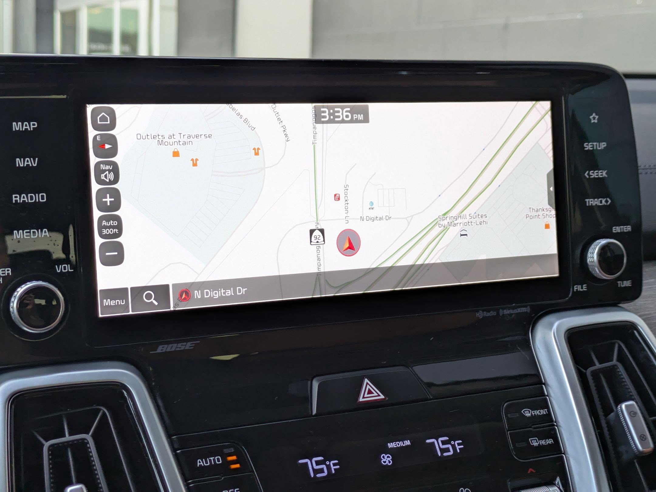 Used 2022 Kia Sorento SX Prestige w/ Rust Color Package image 18