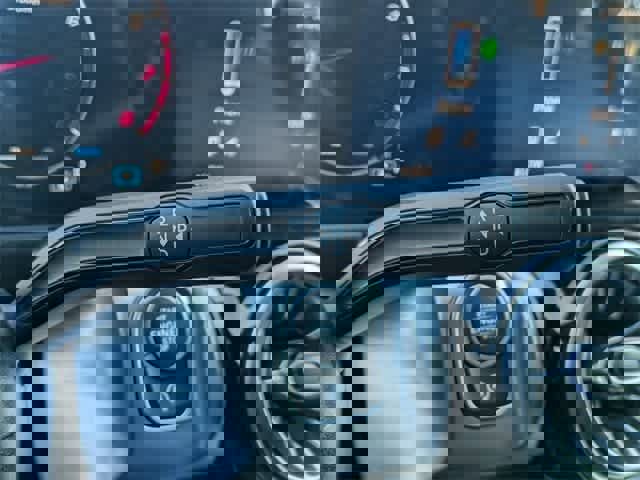 Used 2025 Mercedes-Benz GLB 250 image 21