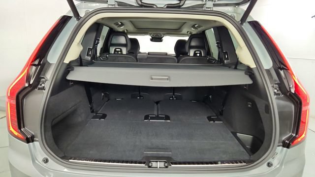 New 2026 Volvo XC90 B5 Plus w/ Protection Package AWD/4WD image 43