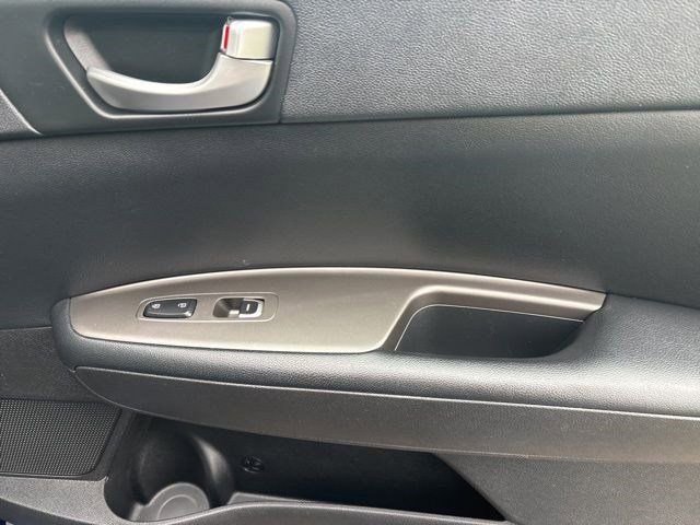 Used 2019 Kia Optima LX image 39