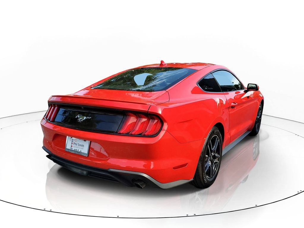 Used 2022 Ford Mustang Premium RWD image 6