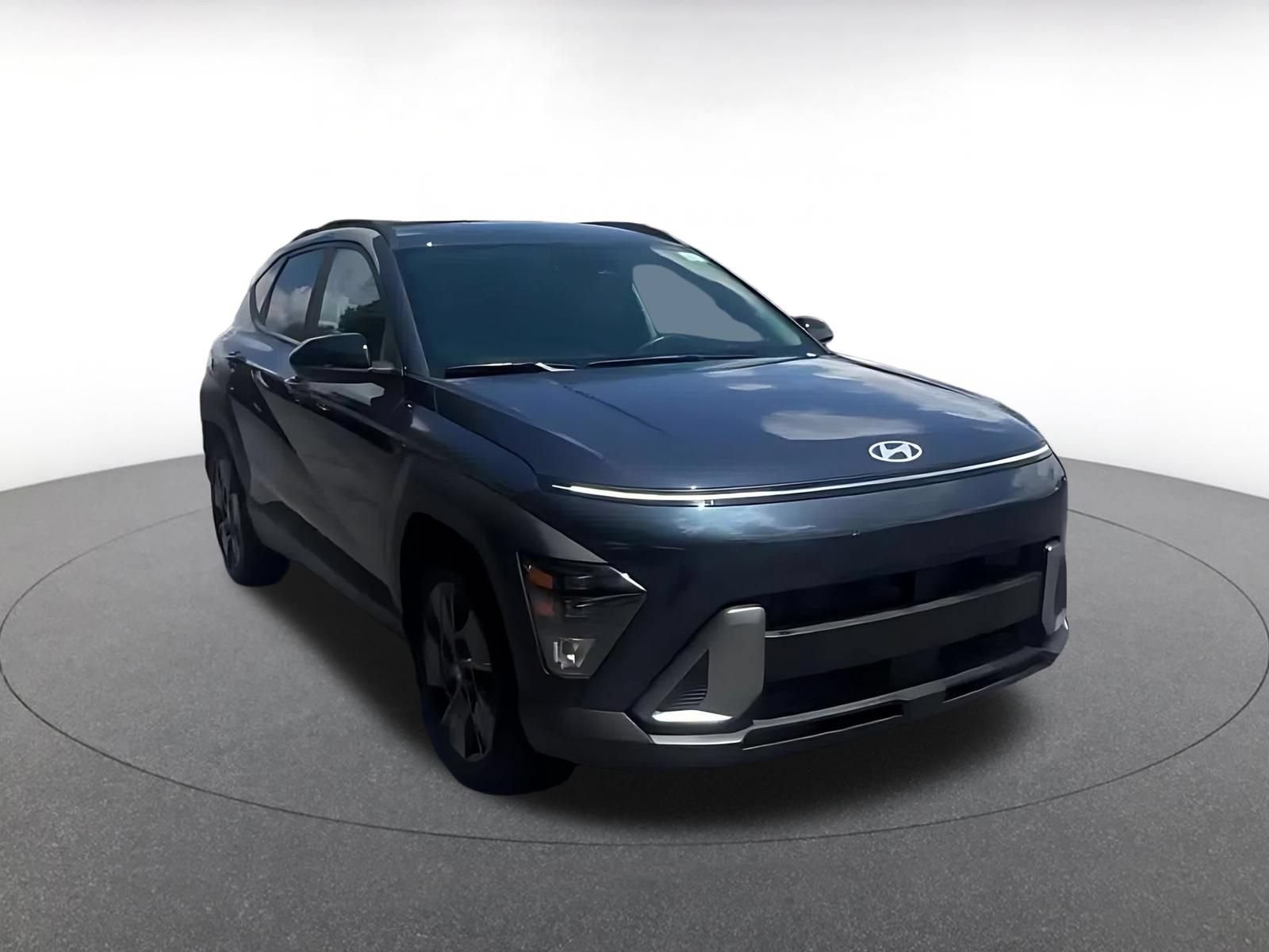 Used 2026 Hyundai Kona SEL Sport FWD image 3