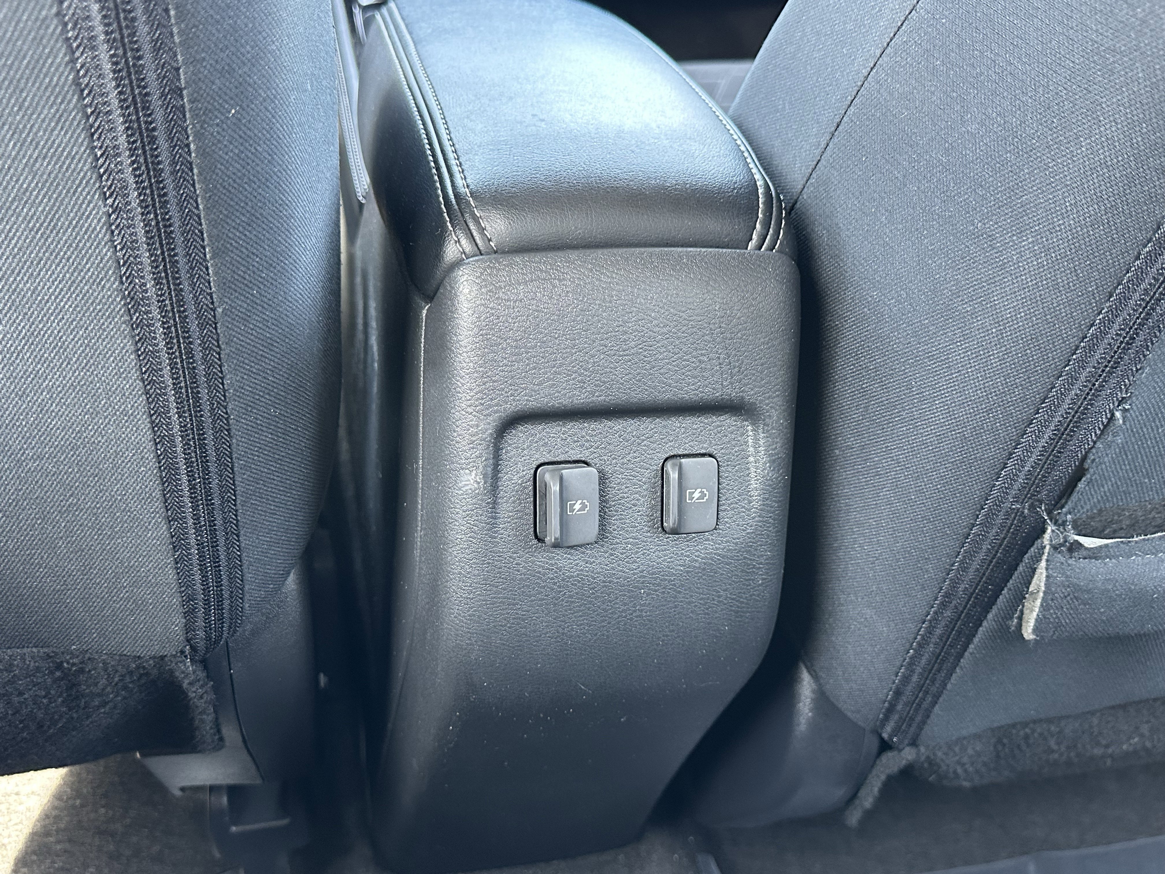 Certified 2024 Nissan Kicks SV image 16