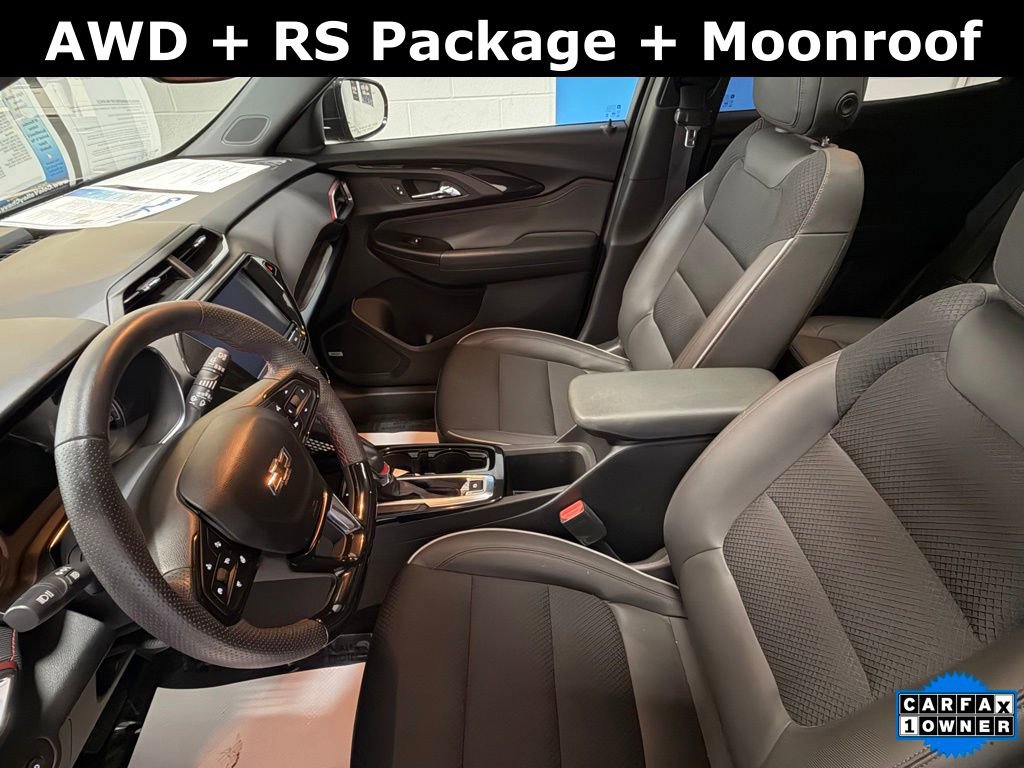 Used 2023 Chevrolet TrailBlazer RS w/ Sun and Liftgate Package image 12