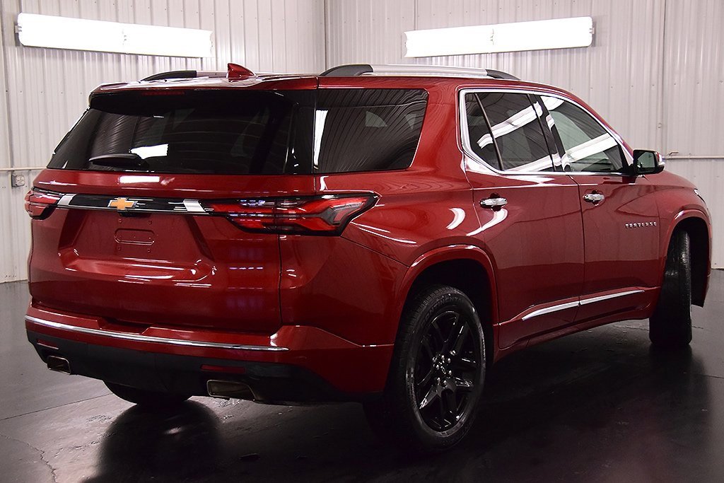 Used 2023 Chevrolet Traverse Premier w/ LPO, Floor Liner Package image 7