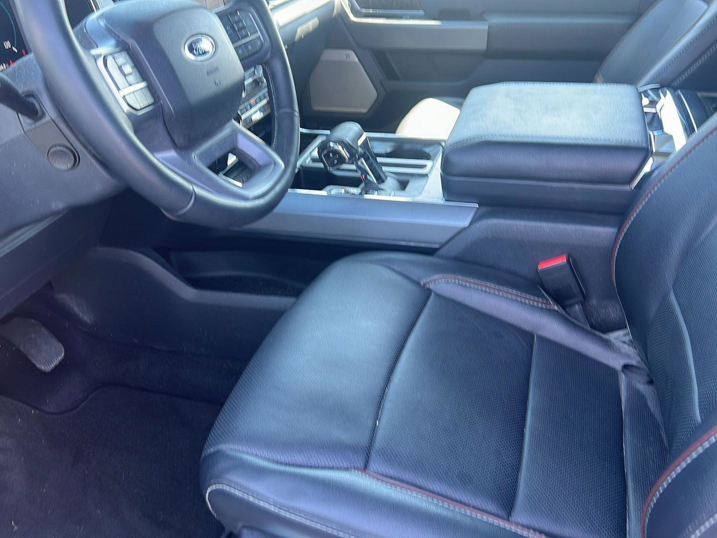 Used 2023 Ford F150 Lariat w/ Equipment Group 502A High image 17