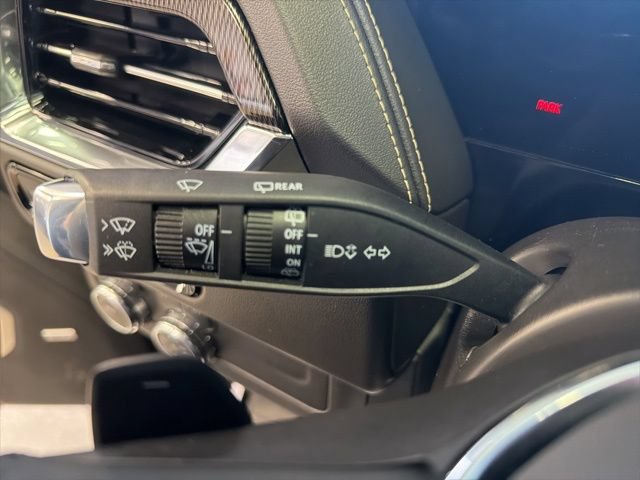 Used 2025 GMC Yukon XL Elevation AWD/4WD image 22