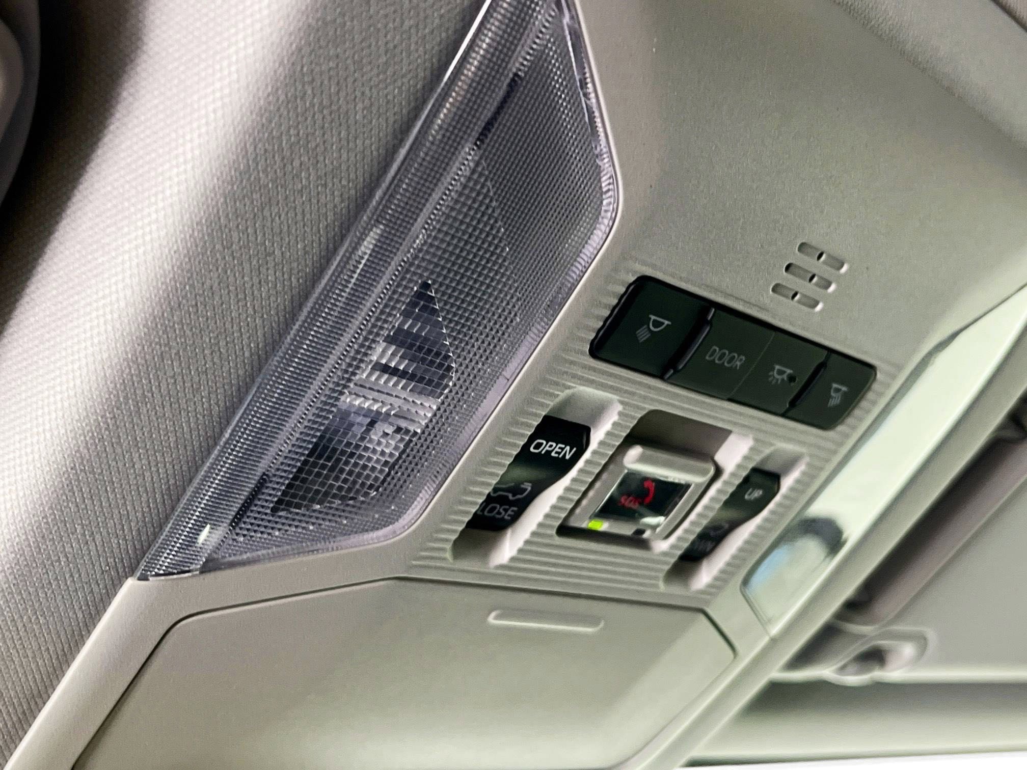 Used 2025 Toyota RAV4 XLE Premium image 22