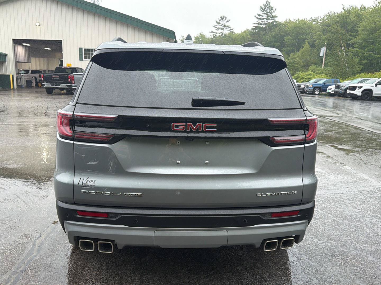 New 2026 GMC Acadia Elevation w/ Elevation Premium Package AWD/4WD image 8