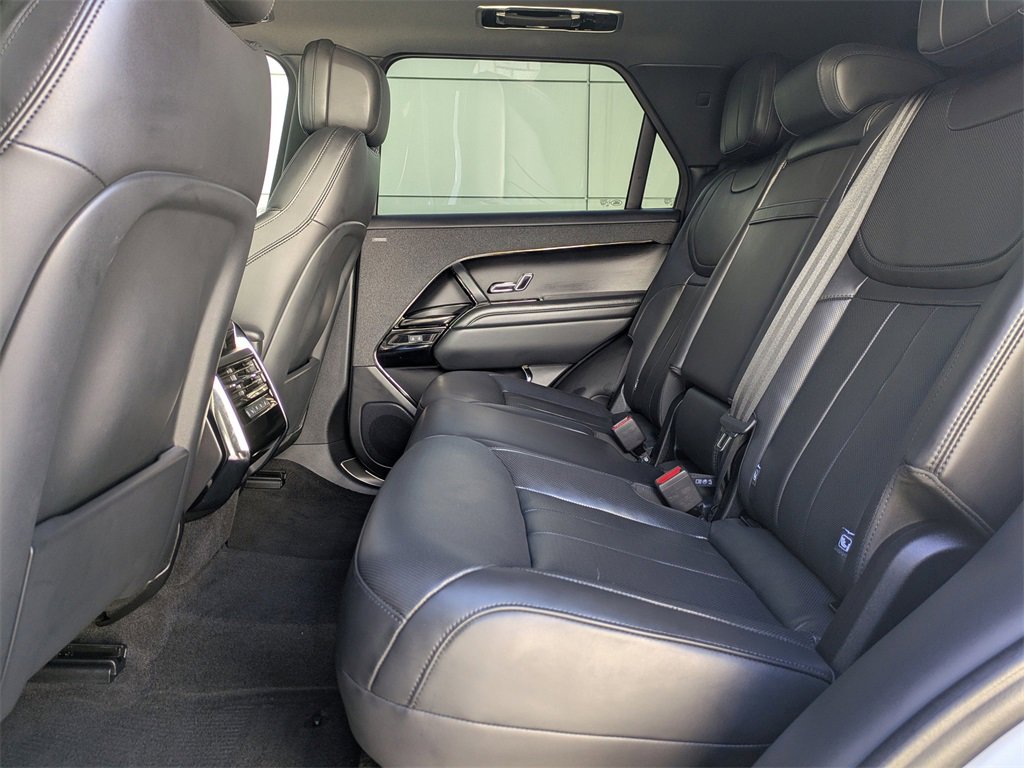 Used 2025 Land Rover Range Rover Sport Dynamic SE image 15