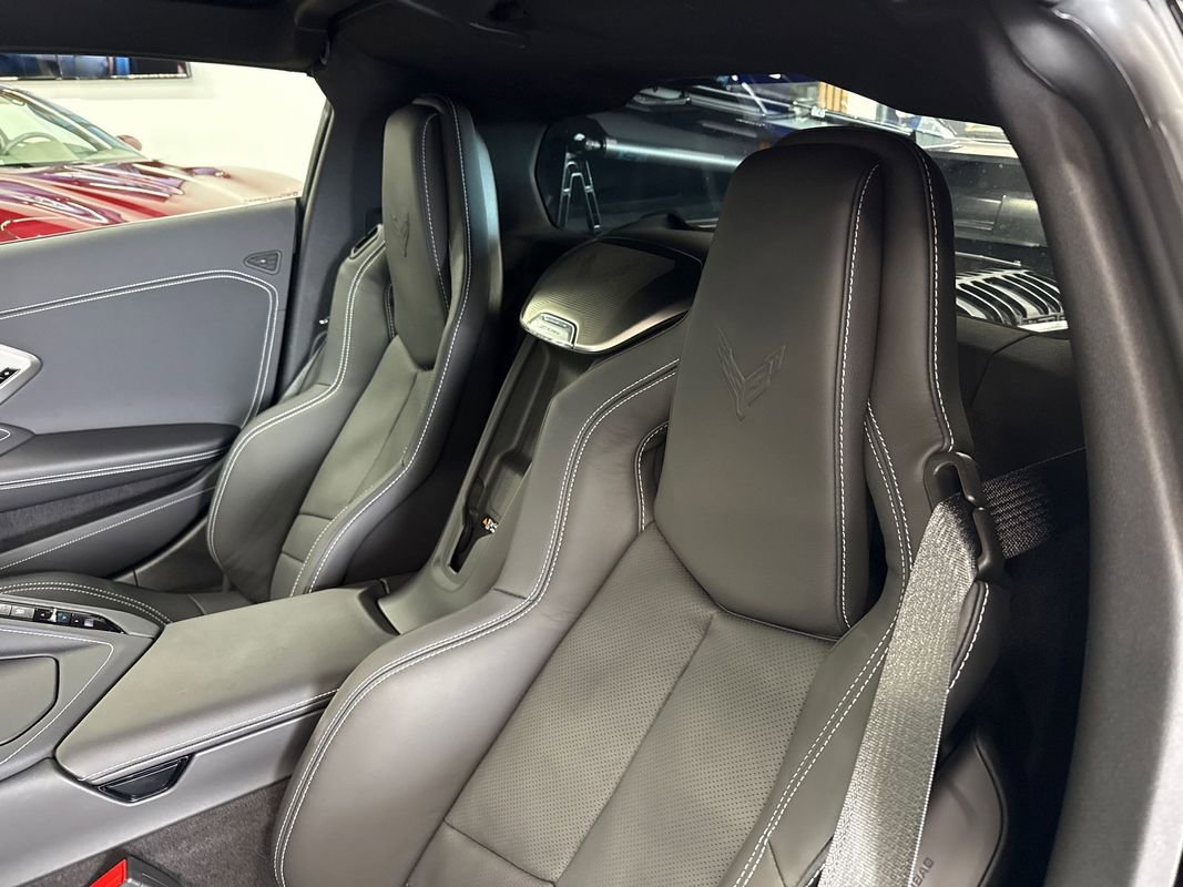 Used 2025 Chevrolet Corvette Z06 image 49