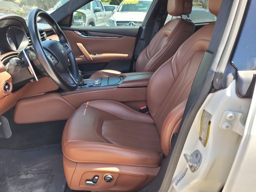 Used 2018 Maserati Quattroporte S GranLusso RWD image 19