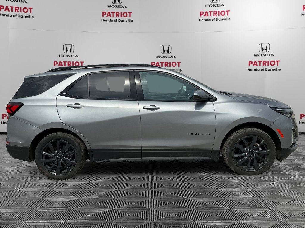 Used 2023 Chevrolet Equinox RS AWD/4WD image 6