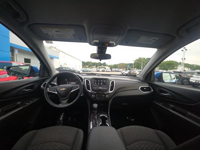 Used 2024 Chevrolet Equinox LT AWD/4WD image 15