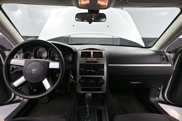 Used 2010 Dodge Charger SXT AWD/4WD image 22