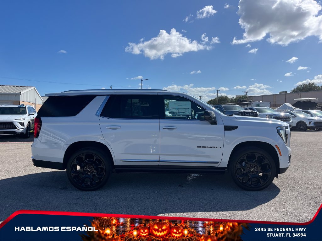 New 2026 GMC Yukon Denali w/ Denali Reserve Package AWD/4WD image 8