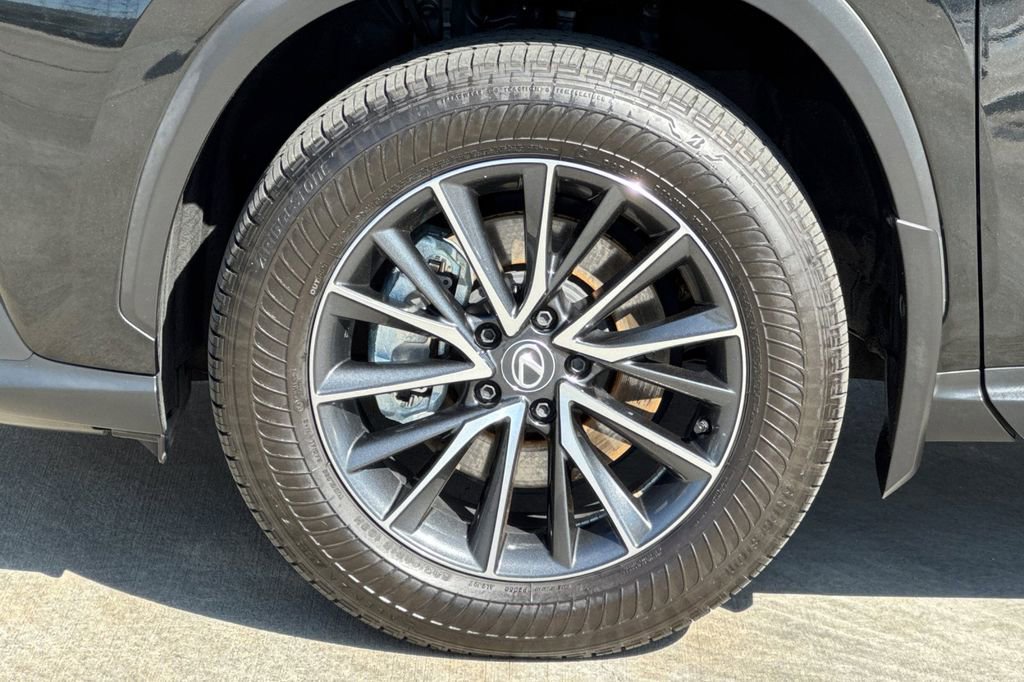 Used 2025 Lexus NX 250 FWD w/ Cold Area Package image 33