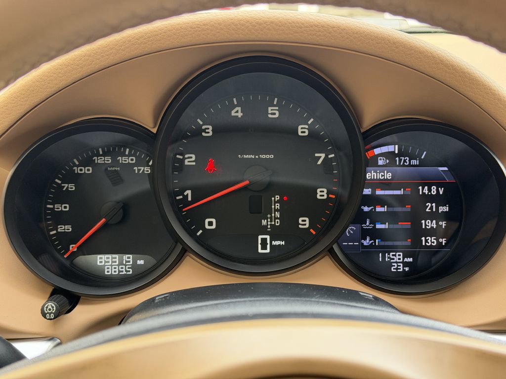 Used 2014 Porsche Cayman w/ Infotainment Package image 35