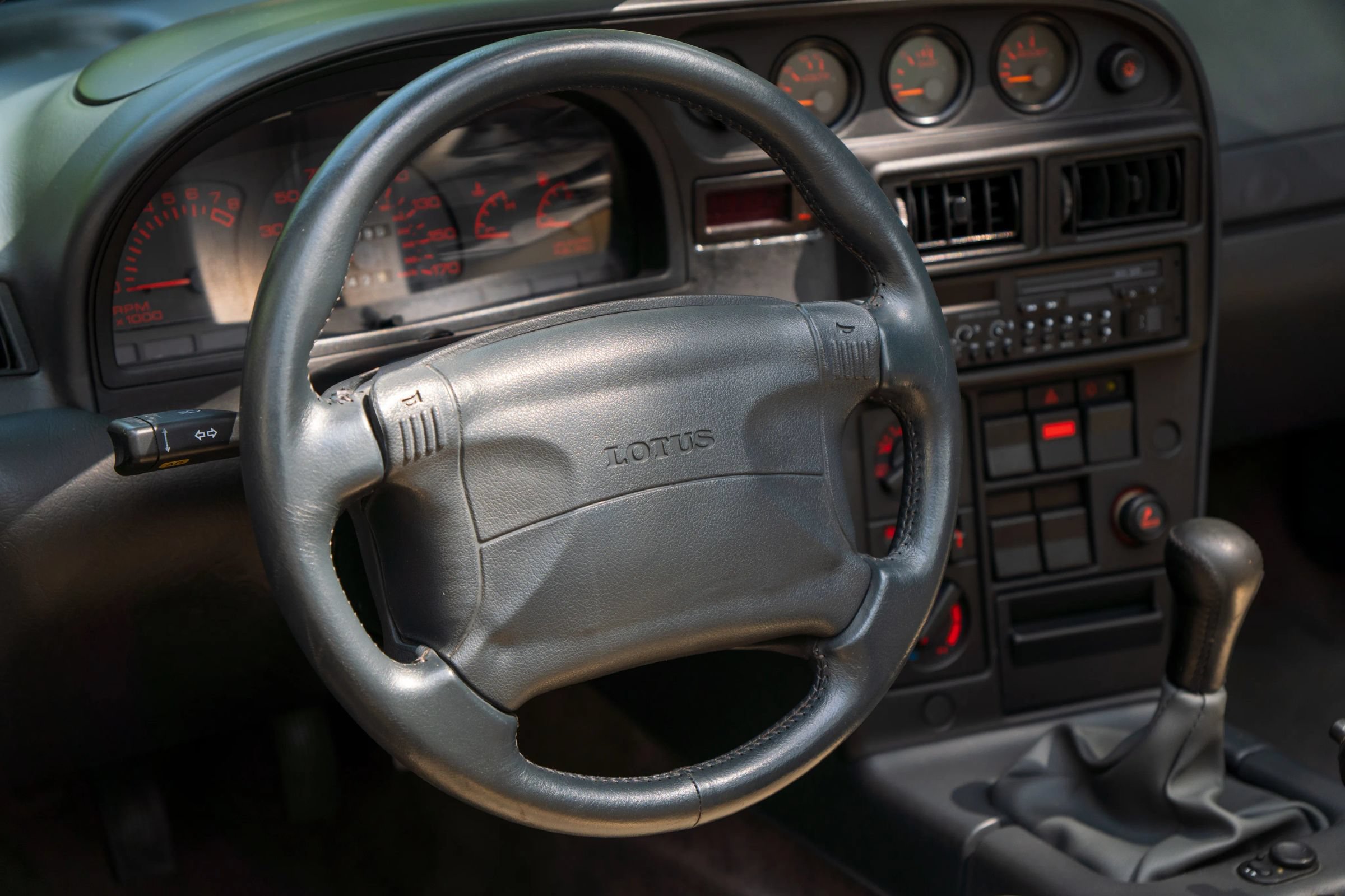 Used 1991 Lotus Elan SE FWD image 19
