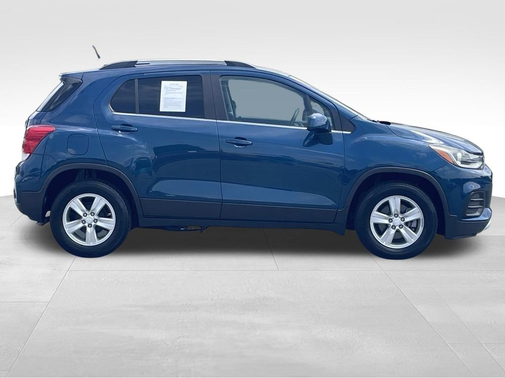 Used 2019 Chevrolet Trax LT image 2
